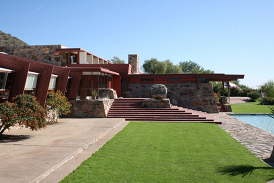 4,在亚利桑那州斯科茨代尔的西塔里埃森建筑群(taliesin west)